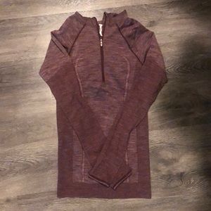 ❤️ LDW SALE ❤️ HOODED LULULEMON 1/4 ZIP